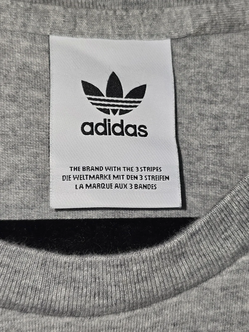 adidas Originals Adicolor Tricolor Trefoil Graphic Tee - Grey Heather Size Med.